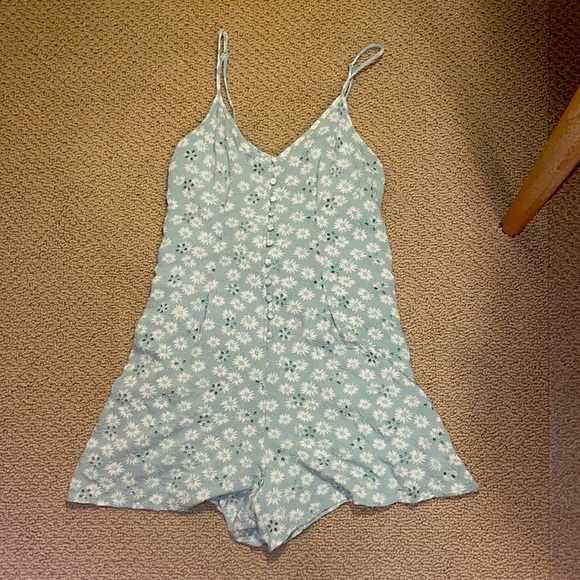 American Eagle floral mint green romper size XS, in excellent condition - Picture 1 of 4